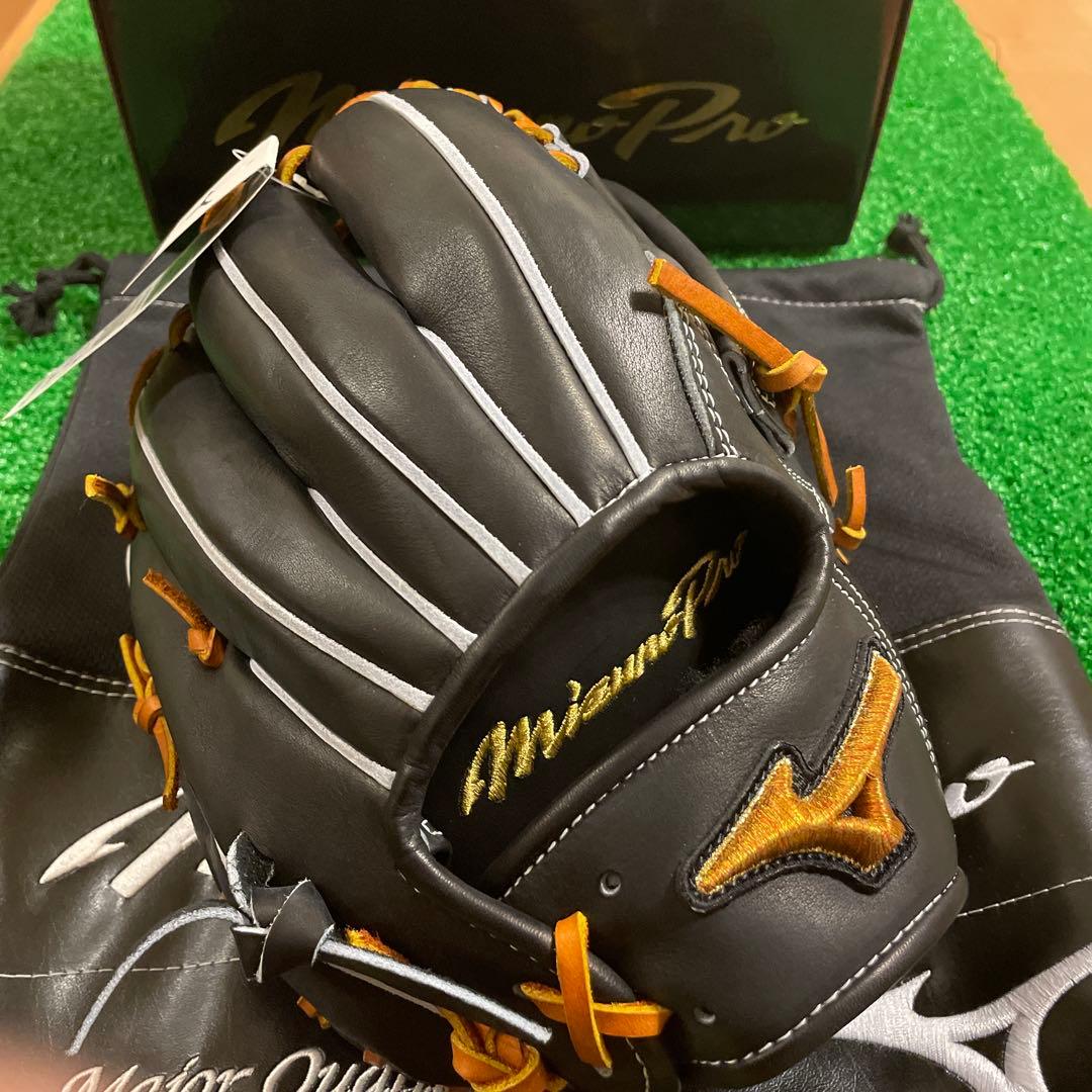 ミズノプロ　1AJGH320130949 硬式、内野・右投げ用(菊池型サイズ9)