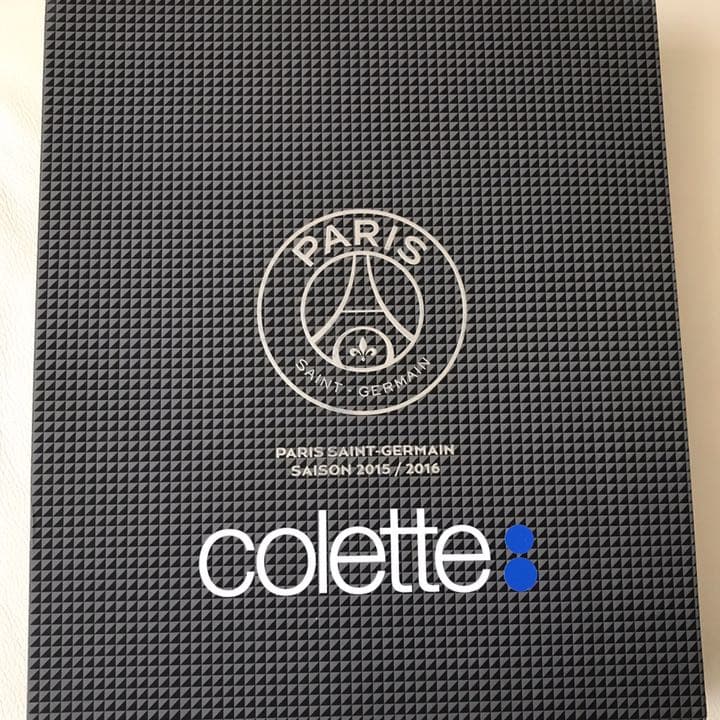 世界数点日本未入荷【激レア新品】ネイマール PSG x コレットオーセンティック