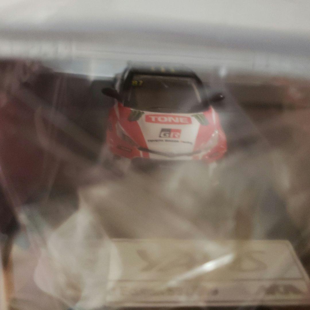 1/64 GR ヤリス Yaris Pandem Rocket Bunny