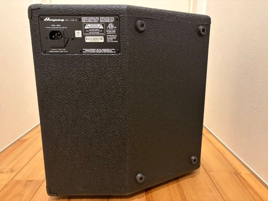 Ampeg BA-108v2 ベースアンプ