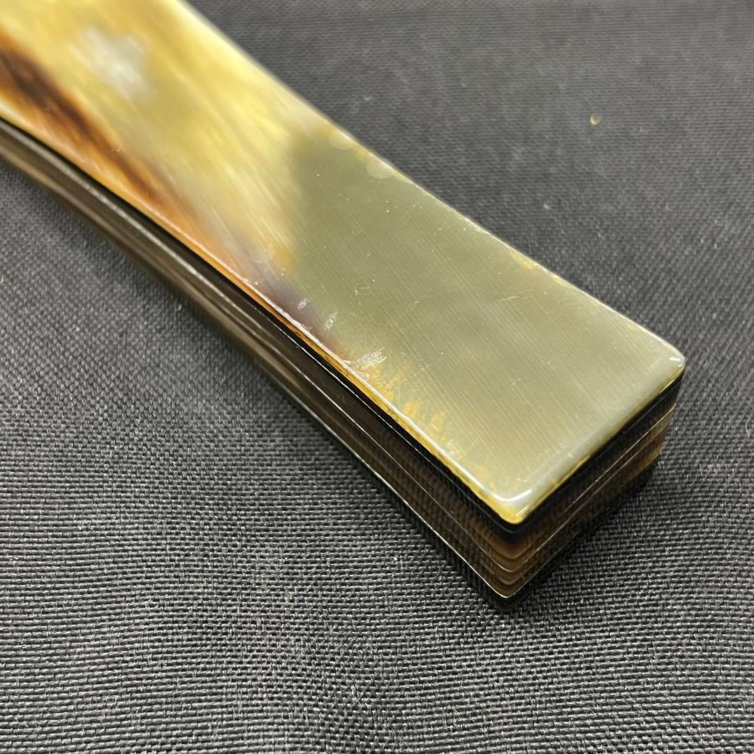 B2【used】三味線　撥　バチ　べっ甲　鼈甲　ケース入り