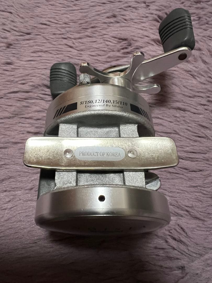 Pinnacle VISION ベイトリール シルバー