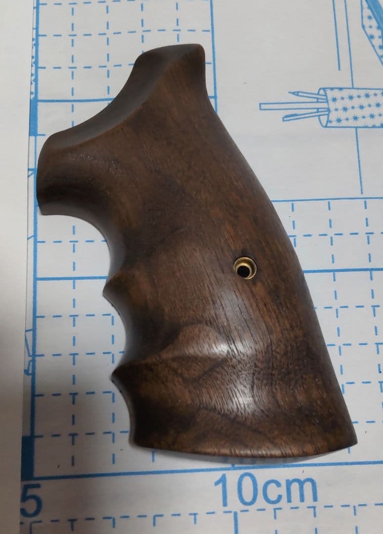 w*e様 マルシン 木製グリップ M29 M629 S&W44マグナム