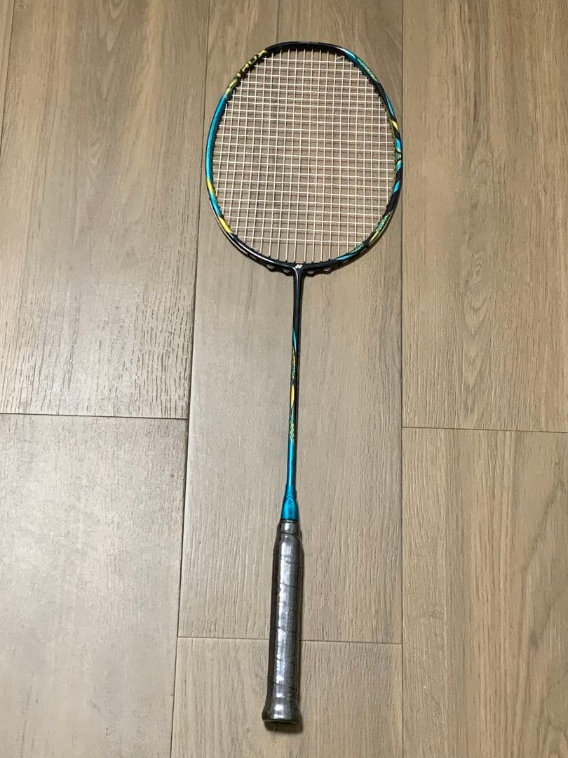 YONEX ヨネックス ASTROX 88S PRO 4UG5