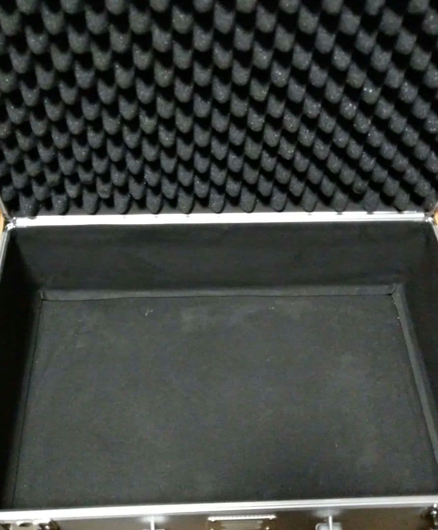 AIR JORDAN 1 RETRO HI SILVER ※ブリーフケース付