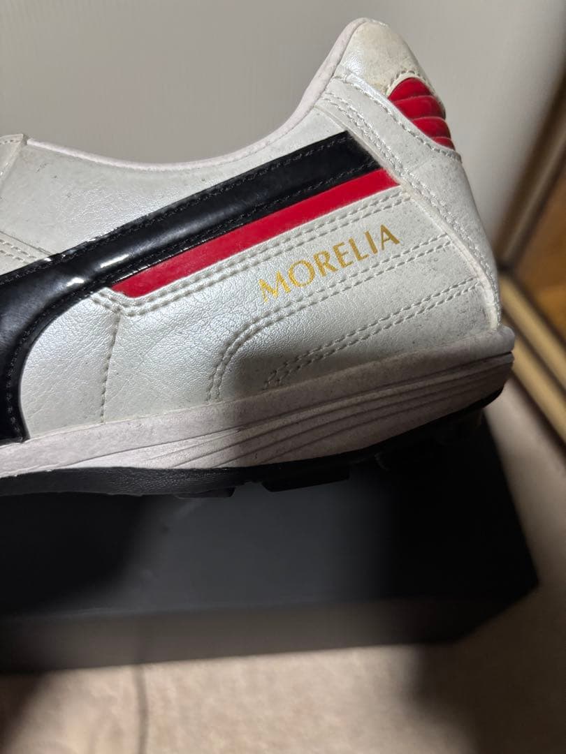 ミズノ　モレリアTF 26.5