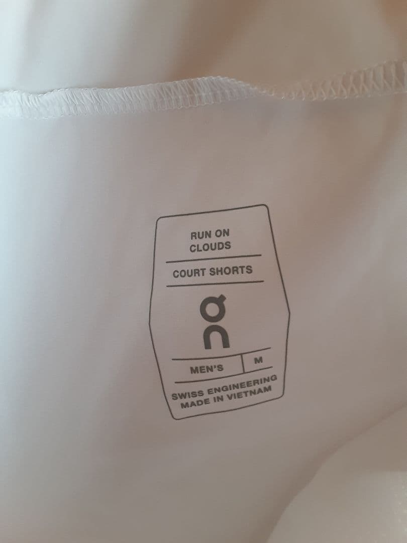 On オン コート タンク&ショーツ 上下セット