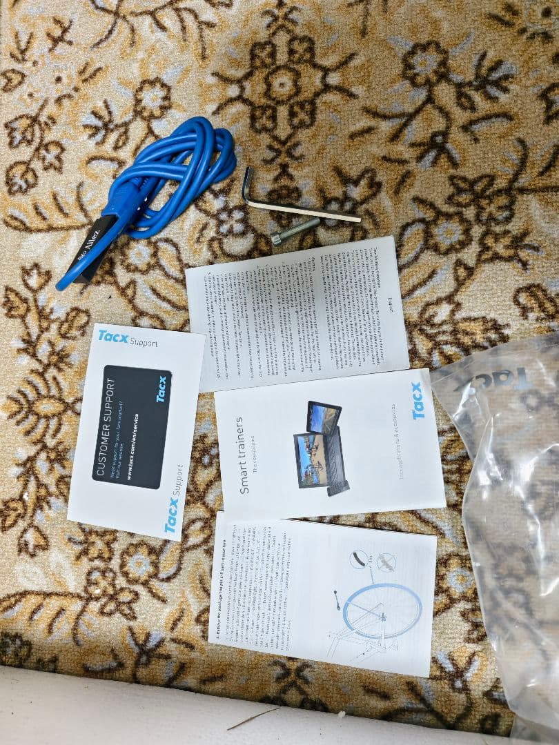 Tacx Smart ローラー台 Model T2780 Bushido