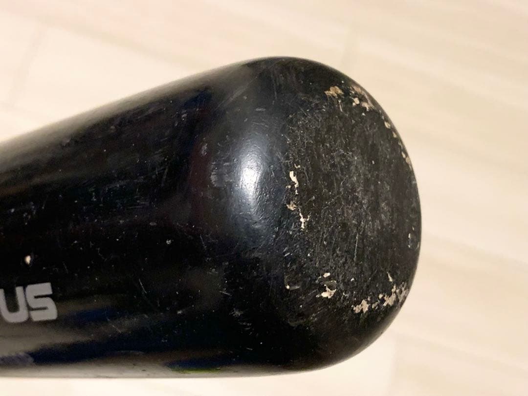 ベイスターズ戸柱恭孝実使用バット