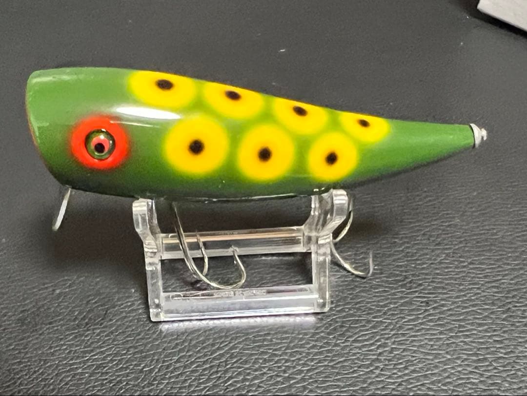 BASSKERVILLE コテカ　KOTEKA