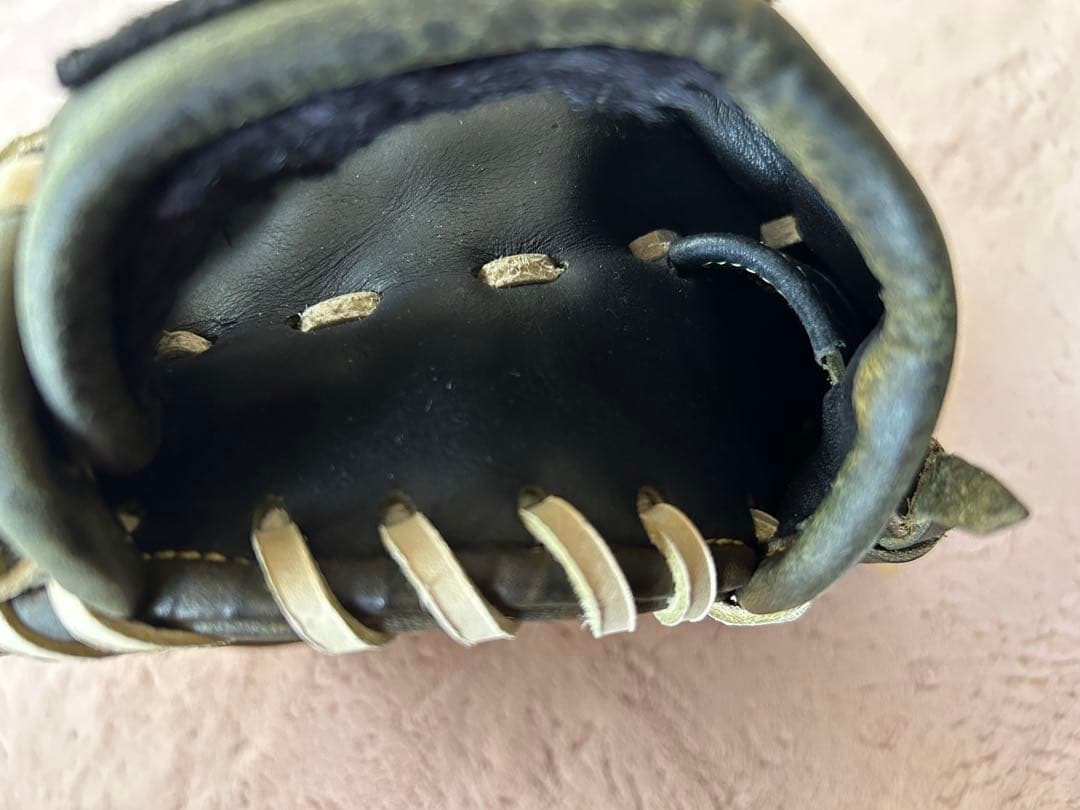 ドナイヤ　内野手 グローブ　リカラー　山田哲人