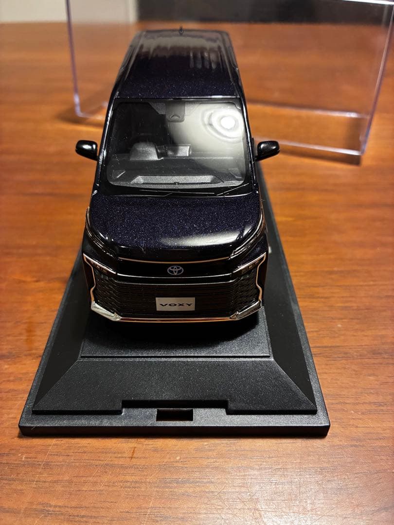 お値下げしました！非売品⭐︎TOYOTAヴォクシー　ミニカー
