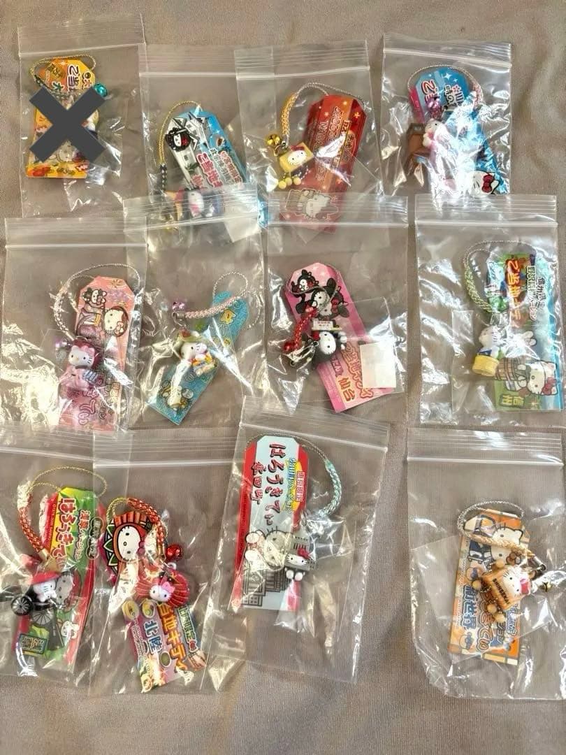 ご当地キティ　まとめ売り　46点　バラ売りは購入前にコメントしてください