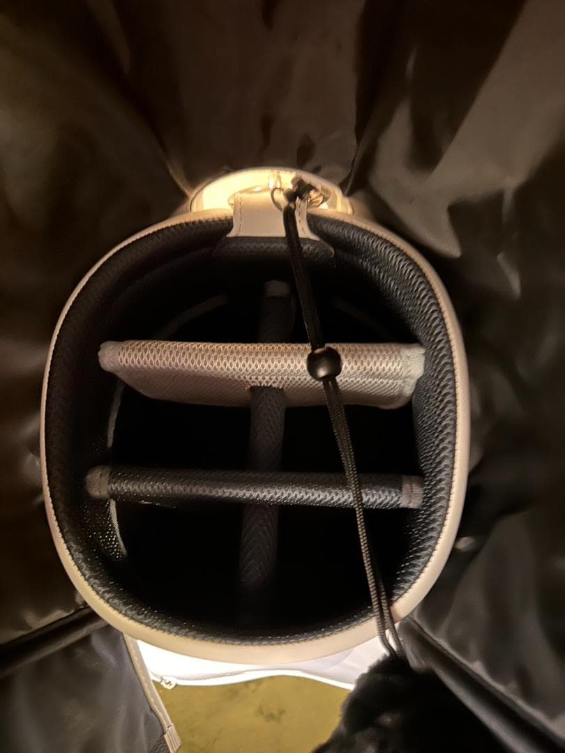 Munsingwear ゴルフキャディバッグ ホワイト/グレー　フード付き