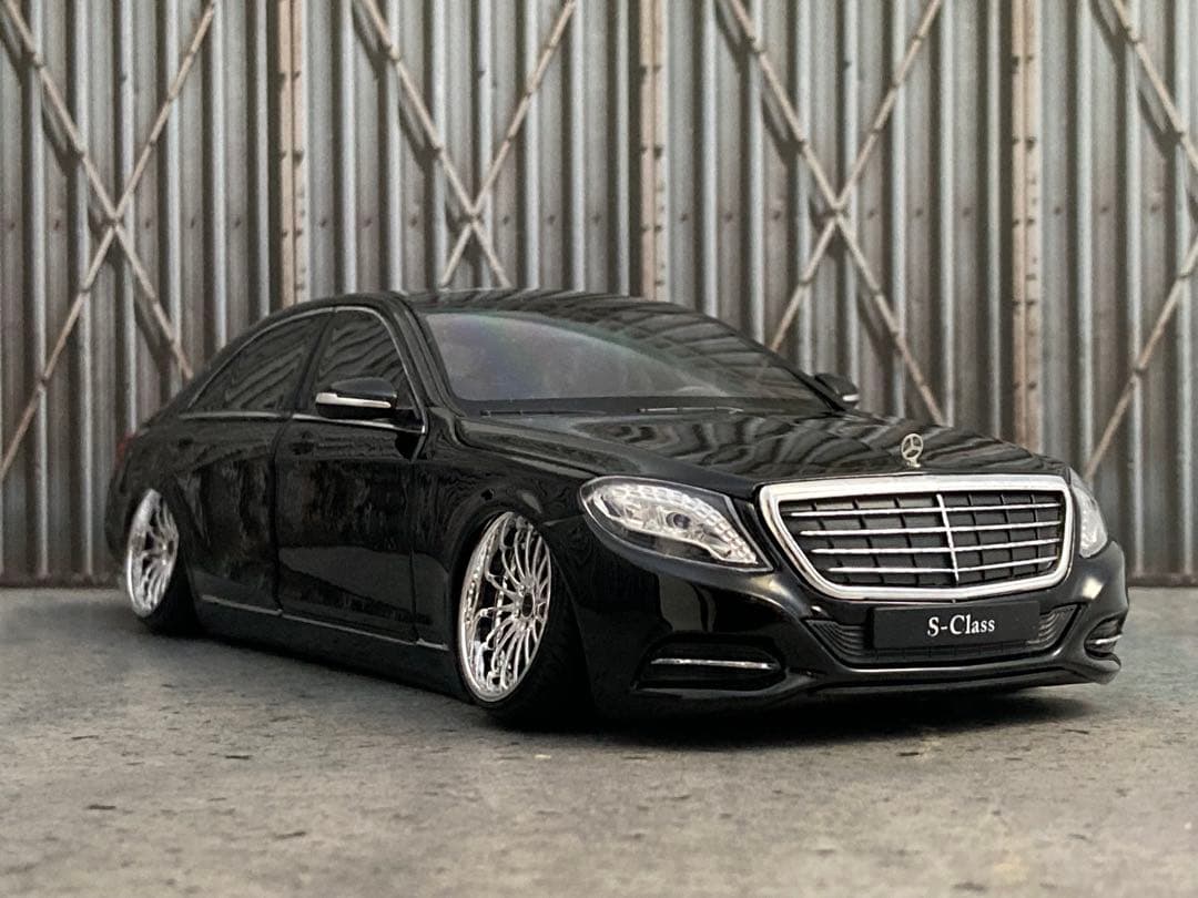1/24 メルセデスベンツSクラス黒（カスタム品）
