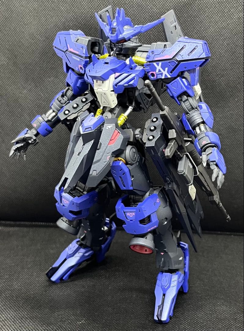 MG ガンダムヴィダール　塗装済完成品