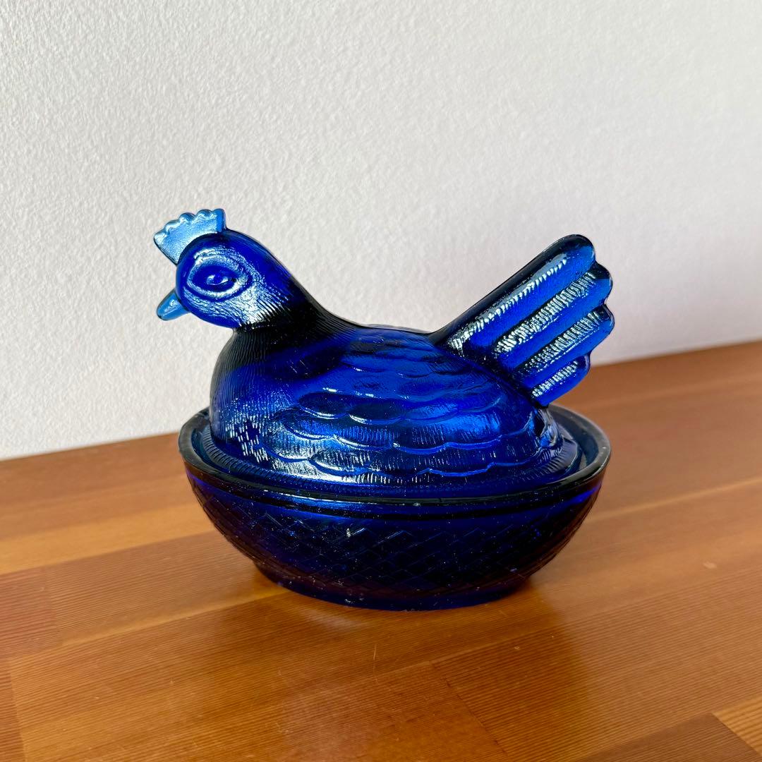 【Hen on nest】ガラス容器