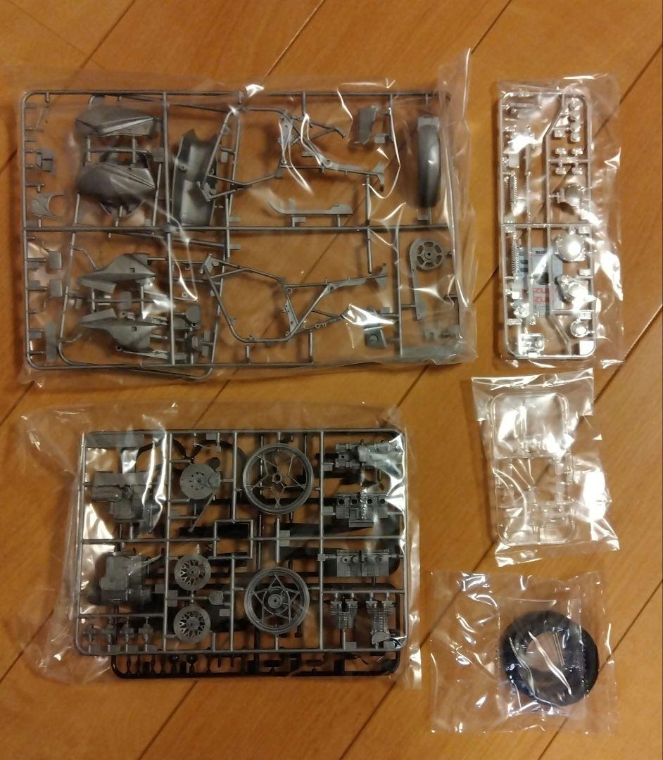 タミヤ1/12 GSX750SニューカタナとGSX1100Sカタナのセット