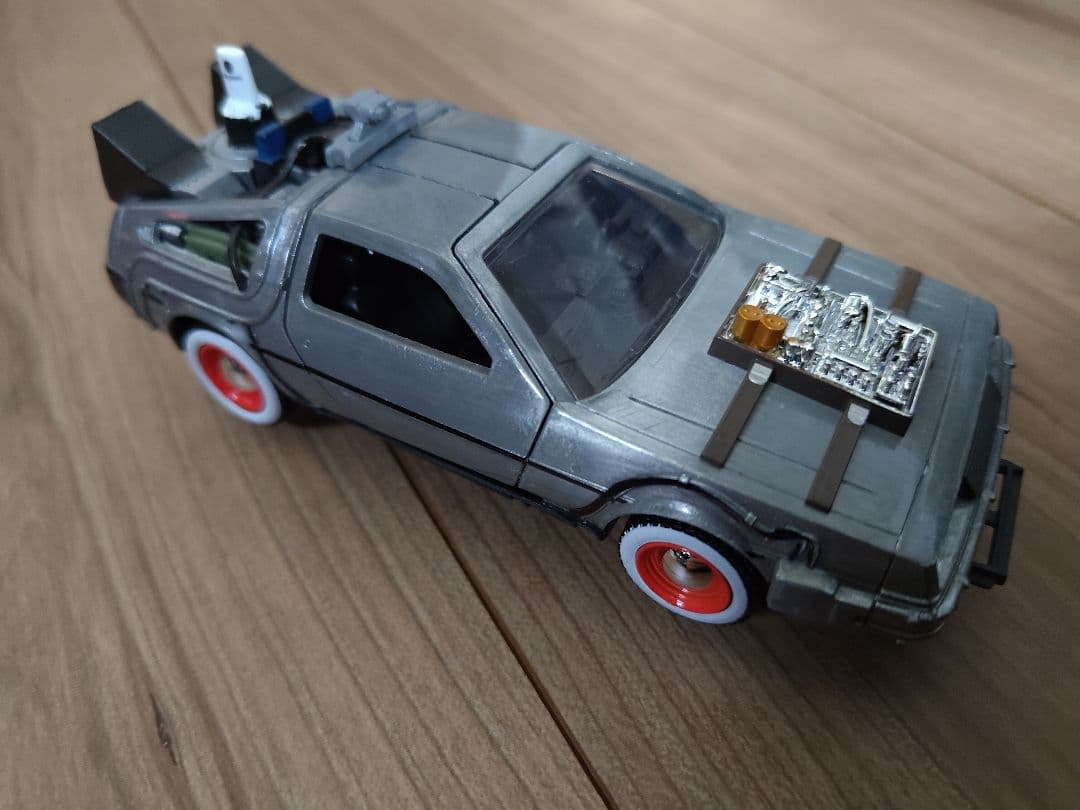 デロリアン1/32スケール 3台セット バック・トゥー・ザ・フューチャー