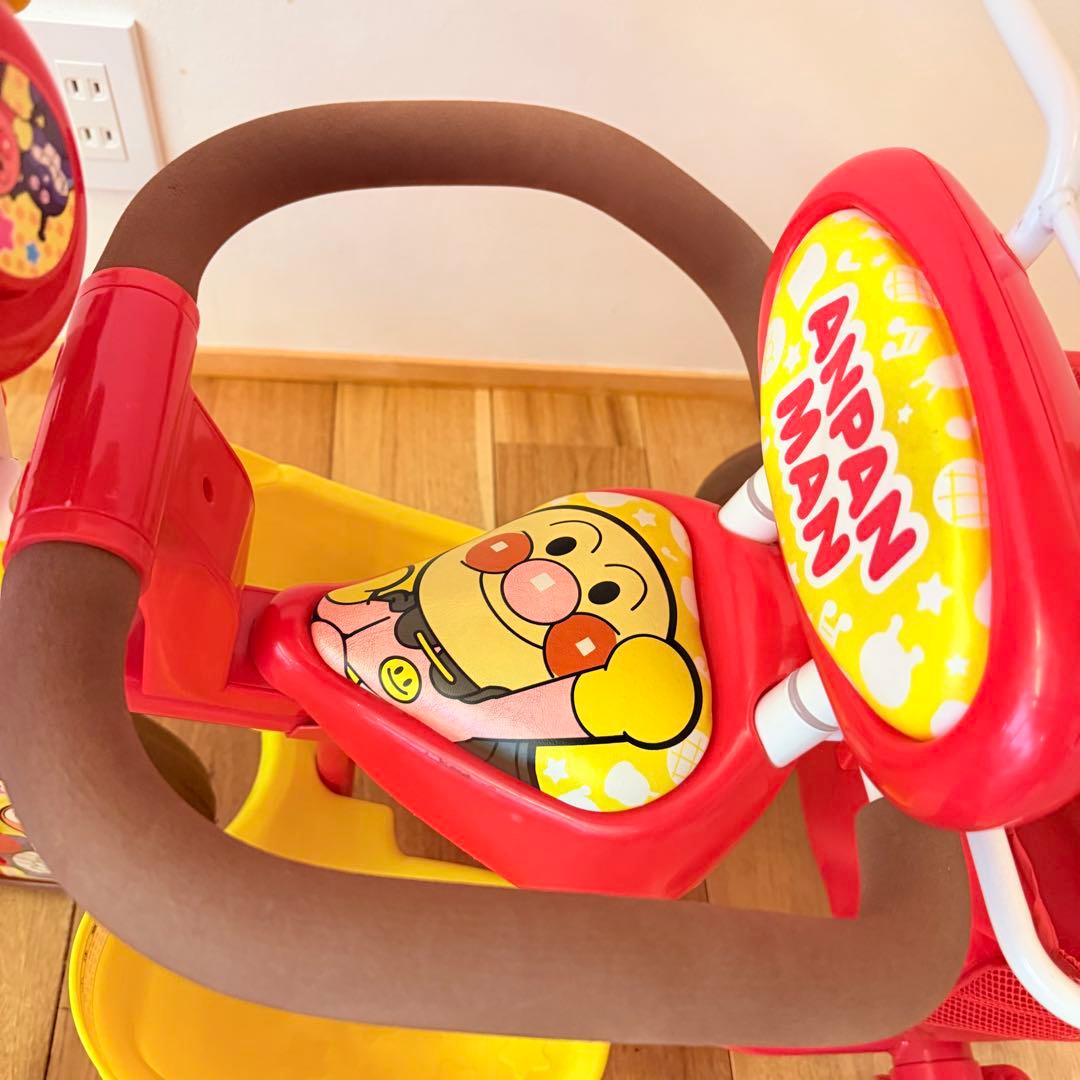 アンパンマン 三輪車 それいけ！アンパンマン デラックスII レッド 赤