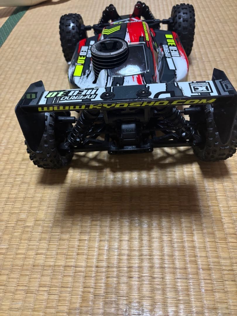 京商インファーノneo3.0工場完成済み1/8 21エンジン4WDレーシングバギ