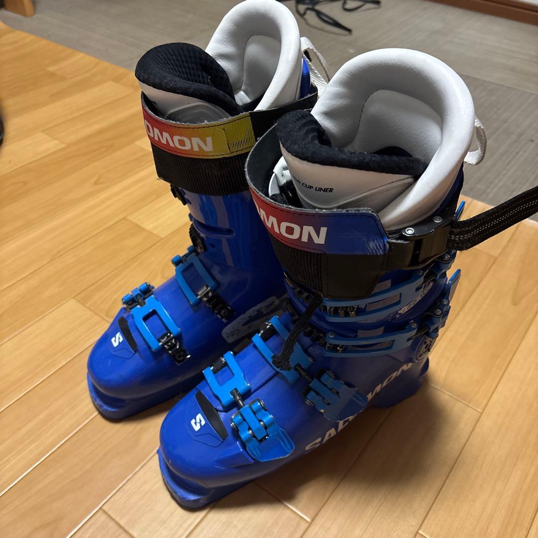 SALOMONスキーブーツS/RACE130マジで売りたい!値段交渉受け付けます