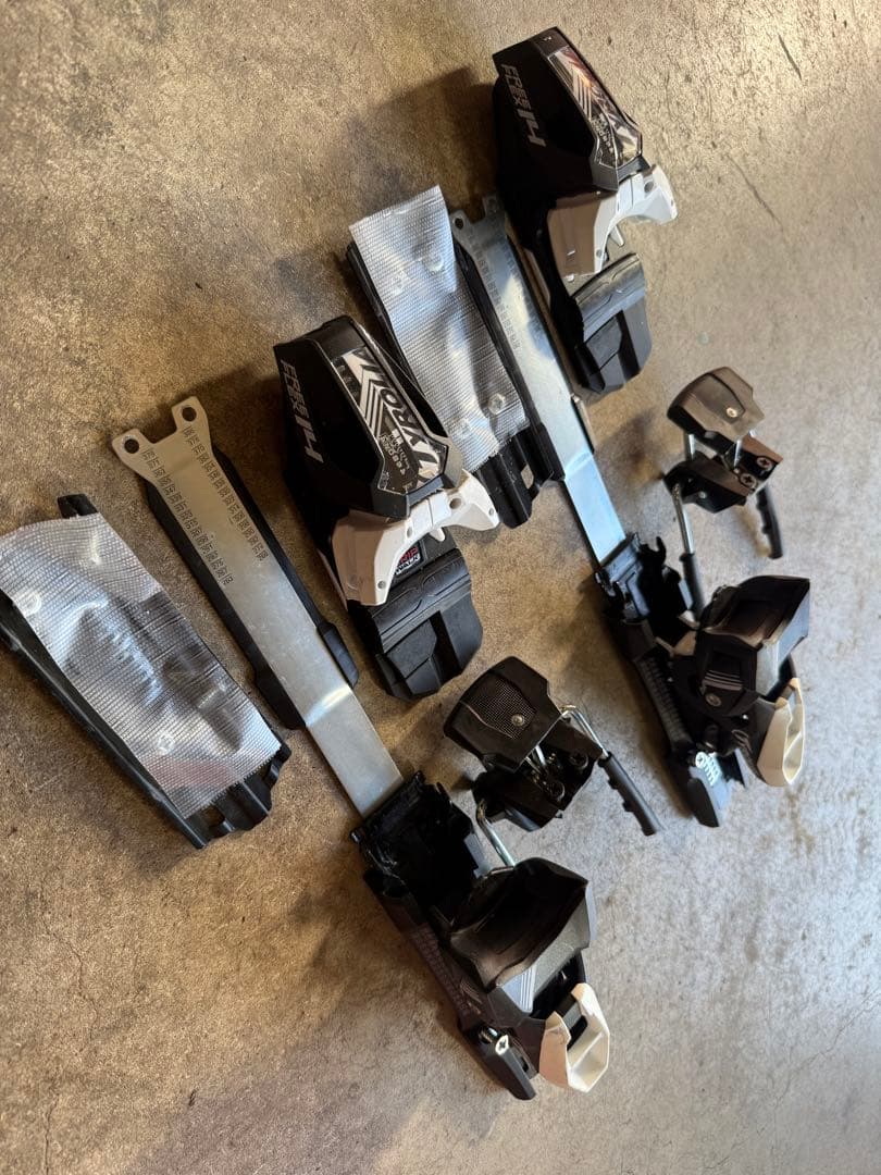 チロリア ビンディング TYROLIA FREEFLEX DEMO 14