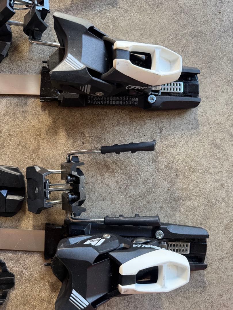 チロリア ビンディング TYROLIA FREEFLEX DEMO 14