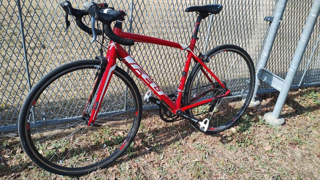 大阪市内 お渡しFELT Z100 カーボンフォークアルミロードバイク 700C