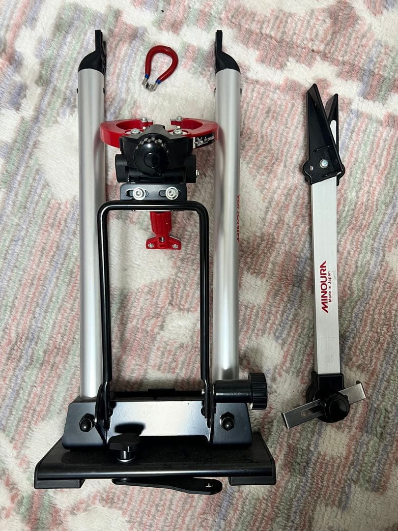 【美品】MINOURA 振れ取り台 センターゲージ　スポークレンチセット