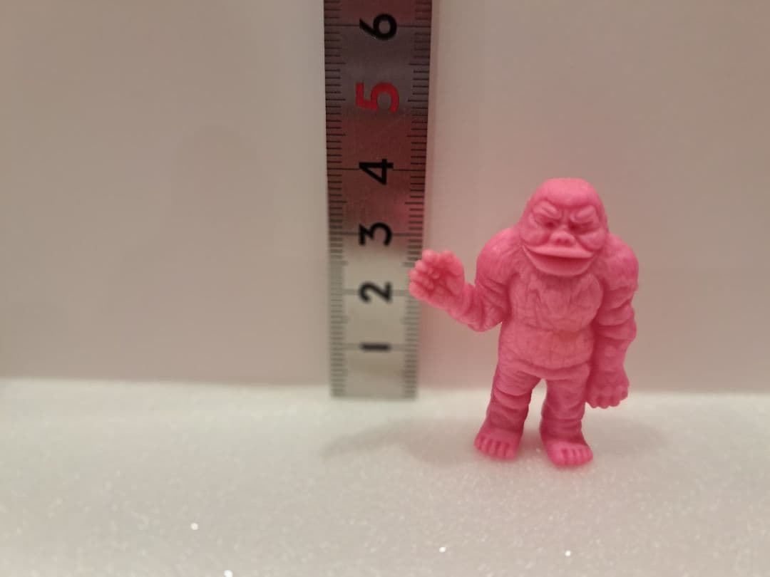 ガ*ビ様 「ウルトラQ」怪獣消しゴム「M１号」