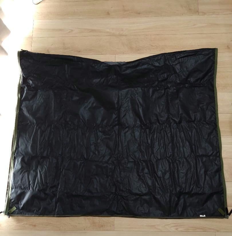 遮光ポンチョ　空挺ポンチョプロモンテ PUROMONTE アンアクター