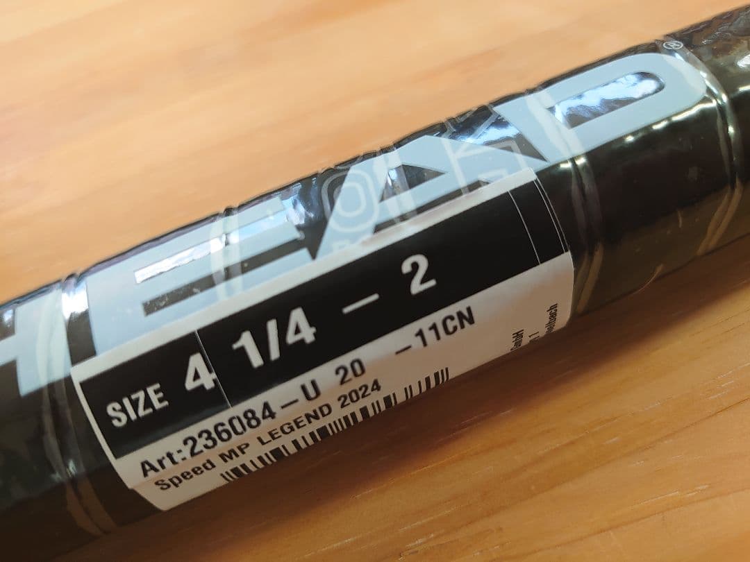 新品未使用　HEAD テニスラケットSPEED LEGEND MP 2024