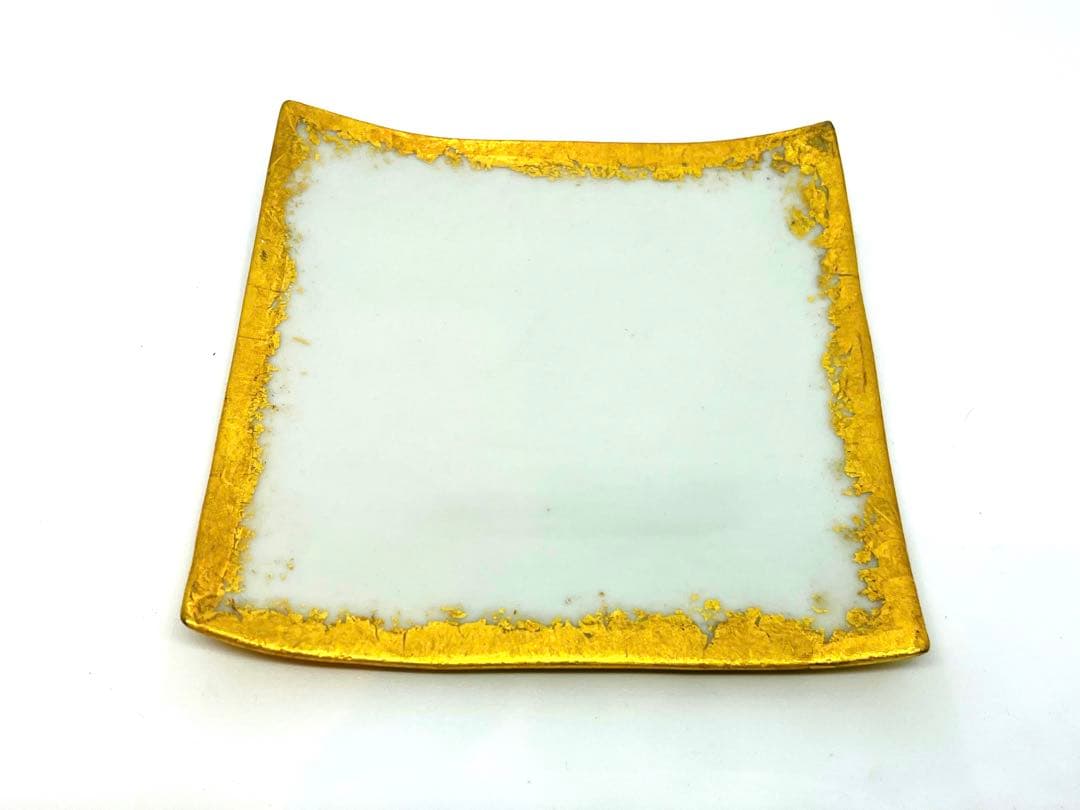 【川瀬竹志（かわせたけし）】白磁/金彩/角皿2客