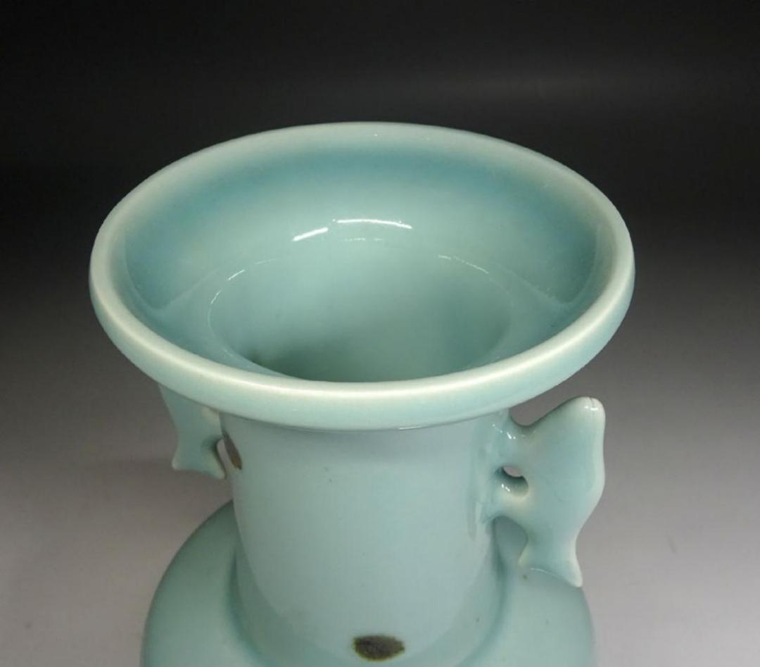 砥部焼 栖山窯 飛青磁 双魚耳 花瓶 高約20.5cm 時代物 t06201