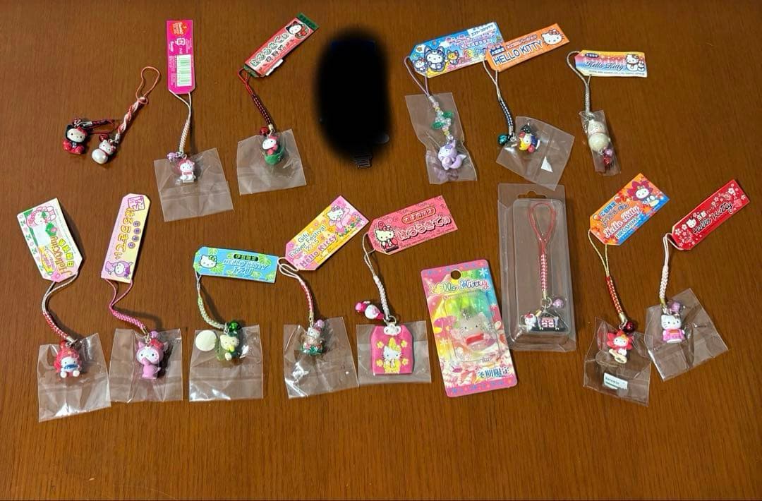 み*き様 （レア）まとめ売り　ご当地キティ　16点セット