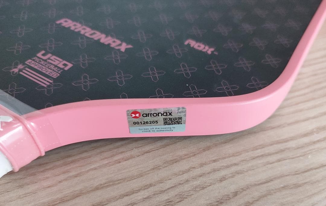 ピックルボール パドル ARRONAX カーボン加工の摩擦面 ピンク