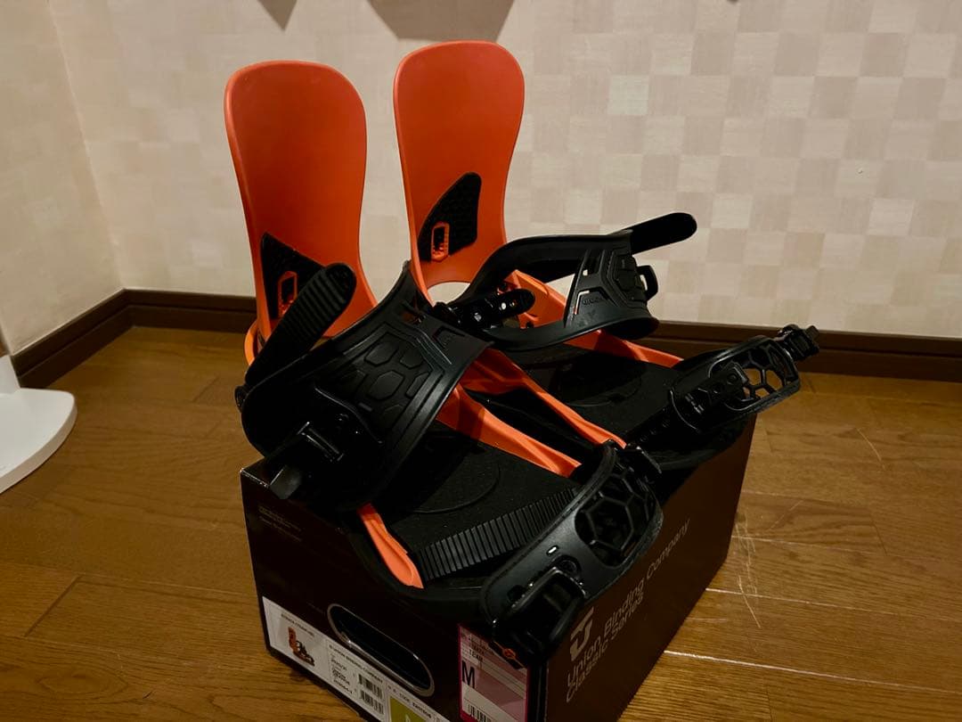 【箱、保証書有】UNIONSTRATA ユニオンストラータ M 21-22モデル