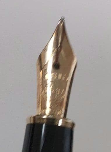 モンブラン　万年筆　黒　未使用　レザーケース