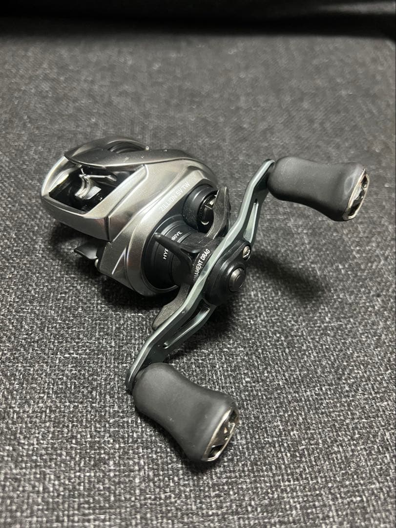 ダイワ ベイトリール ジリオンSVTW