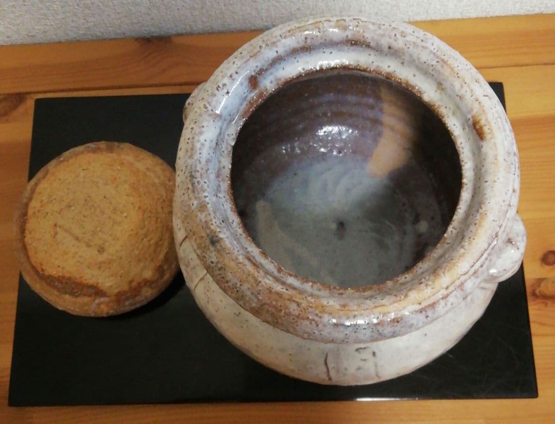 宇田川聖谷作　萩焼　耳付　水指　共箱　共布　茶道具