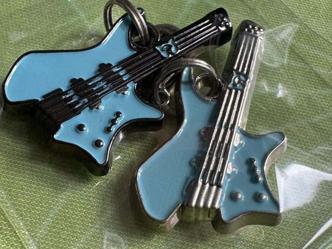 朝日六花コラボモデル ストランドバーグ strandberg 6弦 ケース付き