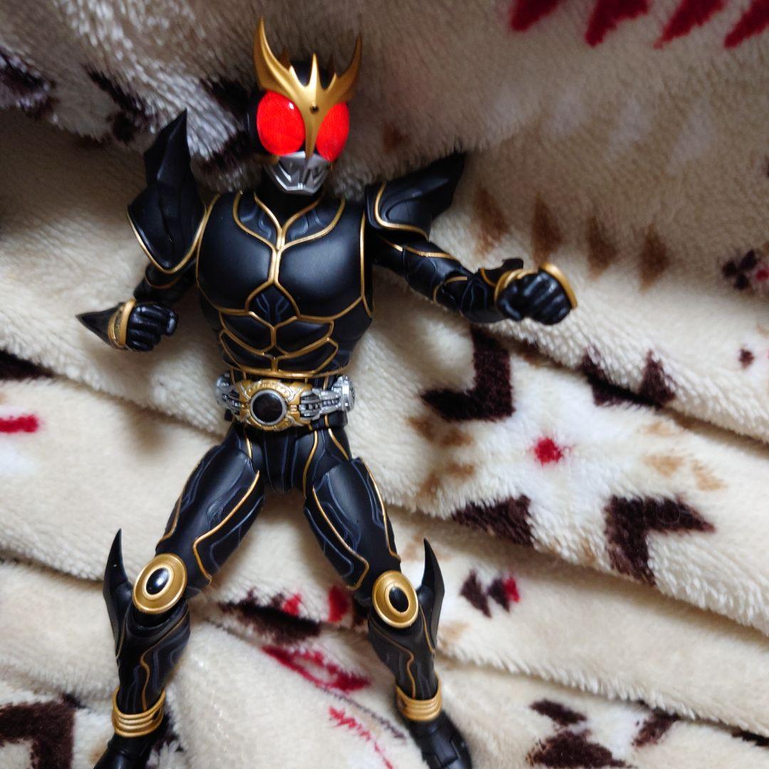 d*7様 真骨彫　仮面ライダークウガ　アルティメットフォーム&発光頭部ver.2