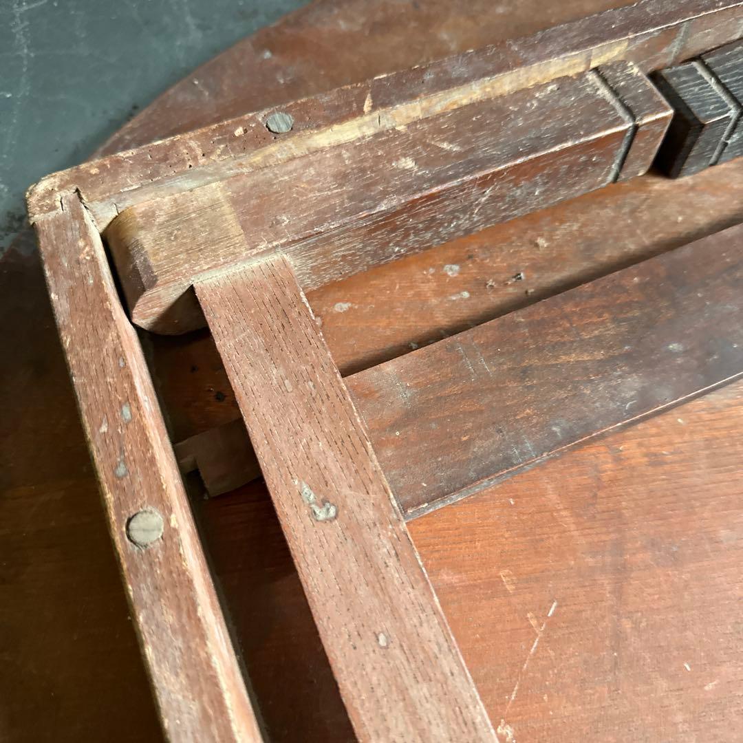 瞬間的お値下げ‼️ちゃぶ台　ラウンド木製テーブル