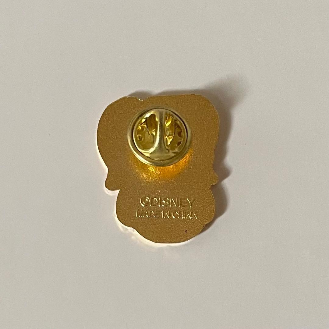 Disney PALS Fifi フィフィ　ピンズ　ピンバッジ　ディズニーストア