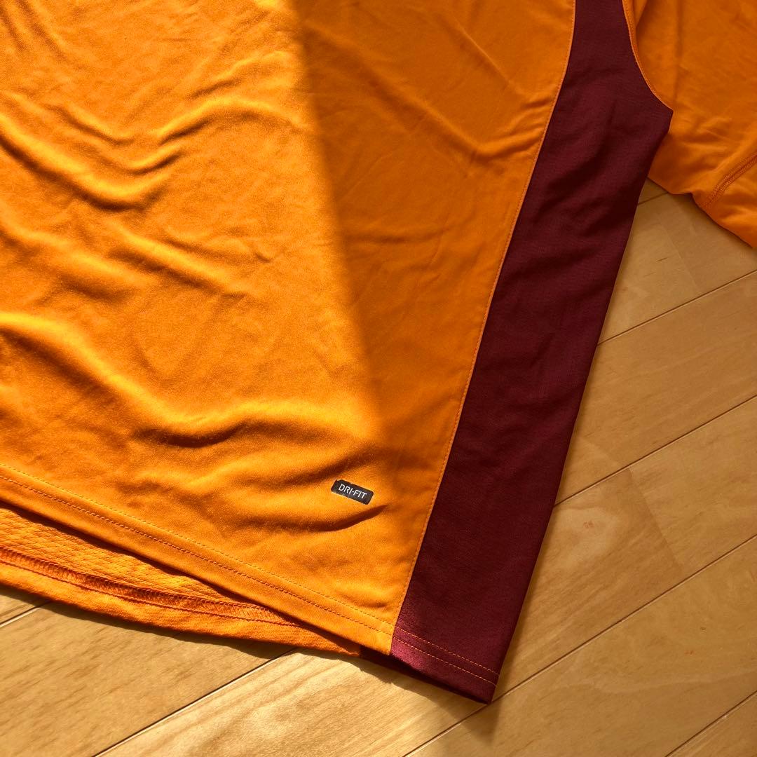 Nike FC Barcelona トレーニングウェア　ウォームアップシャツ　M