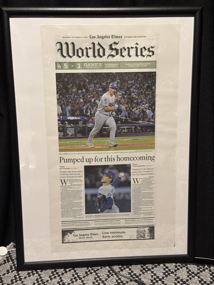 ドジャース 山本由伸 『大偉業達成】ロサンゼルスタイムズ　額縁入り\"WS第2戦\"