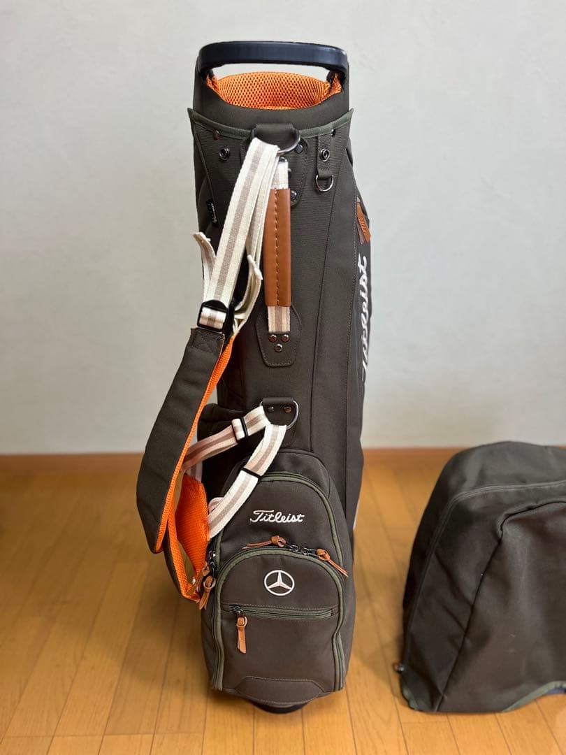 美品　タイトリスト×メルセデス　キャディバッグ