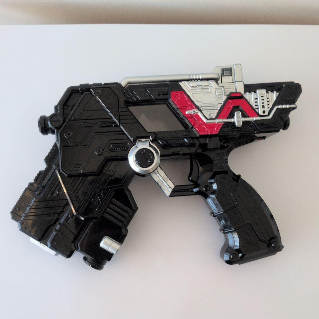 あの仮面ライダースカルのロストドライバーとスカルマグナム　2/10まで出品