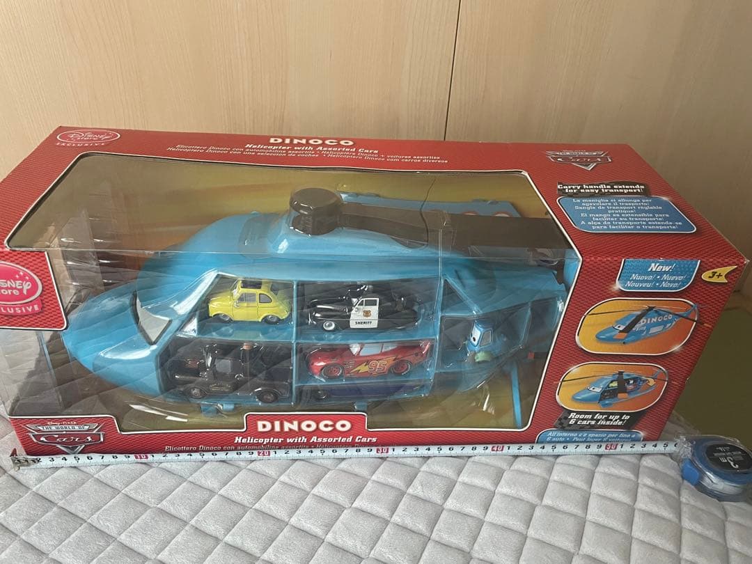 カーズ ダイナコ　ヘリコプター　ミニカー6台付き　レア　ビッグサイズ